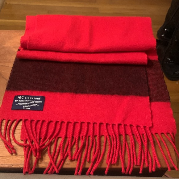 RARE HBC HUDSON BAY COMPANY SCOTLAND LAMBSWOOL AND ANGORA BLEND SCARF - Picture 3 of 9